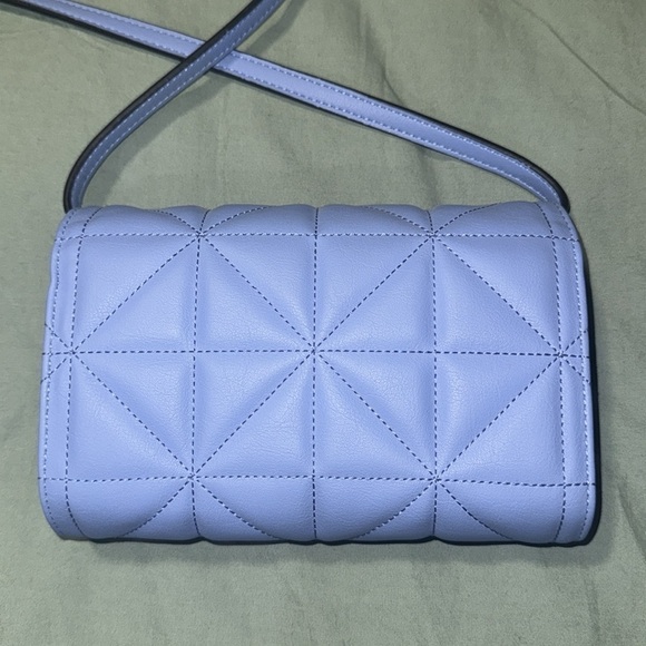 Crossbody Triangle Pattern - light blue - Picture 2 of 9
